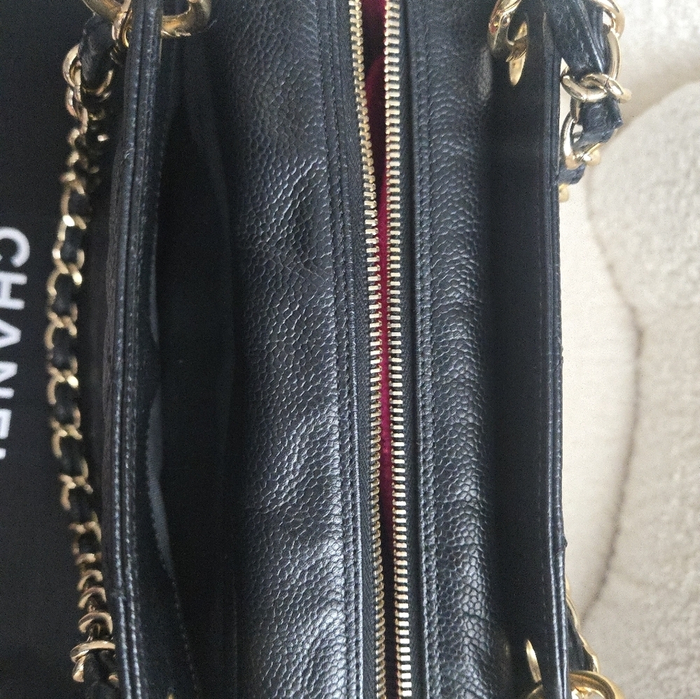Chanel Vintage Caviar Petite Timeless Shopper Tote – Black - Picture 6 of 17